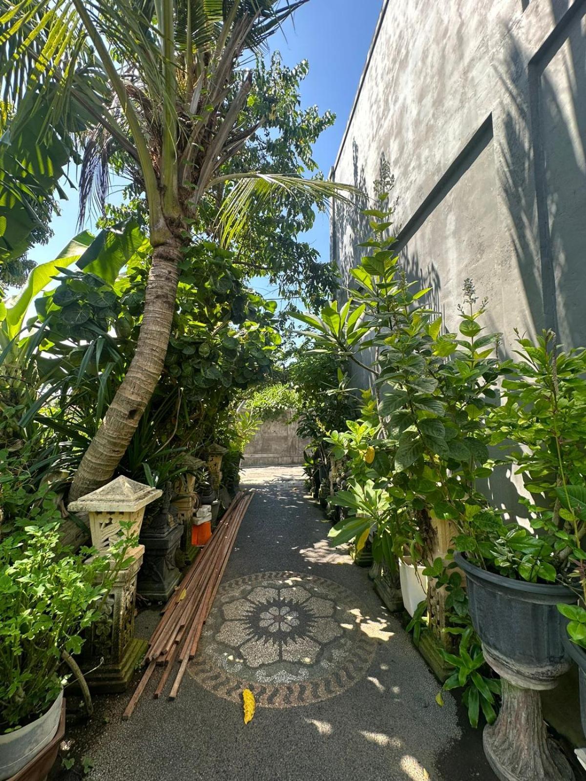 Sari Buana Bed & Breakfast Kuta Lombok Esterno foto