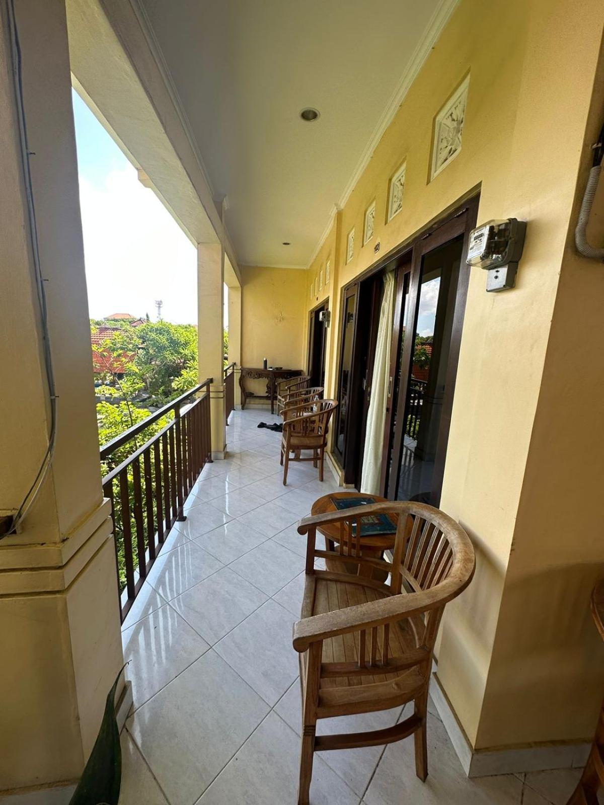 Sari Buana Bed & Breakfast Kuta Lombok Esterno foto