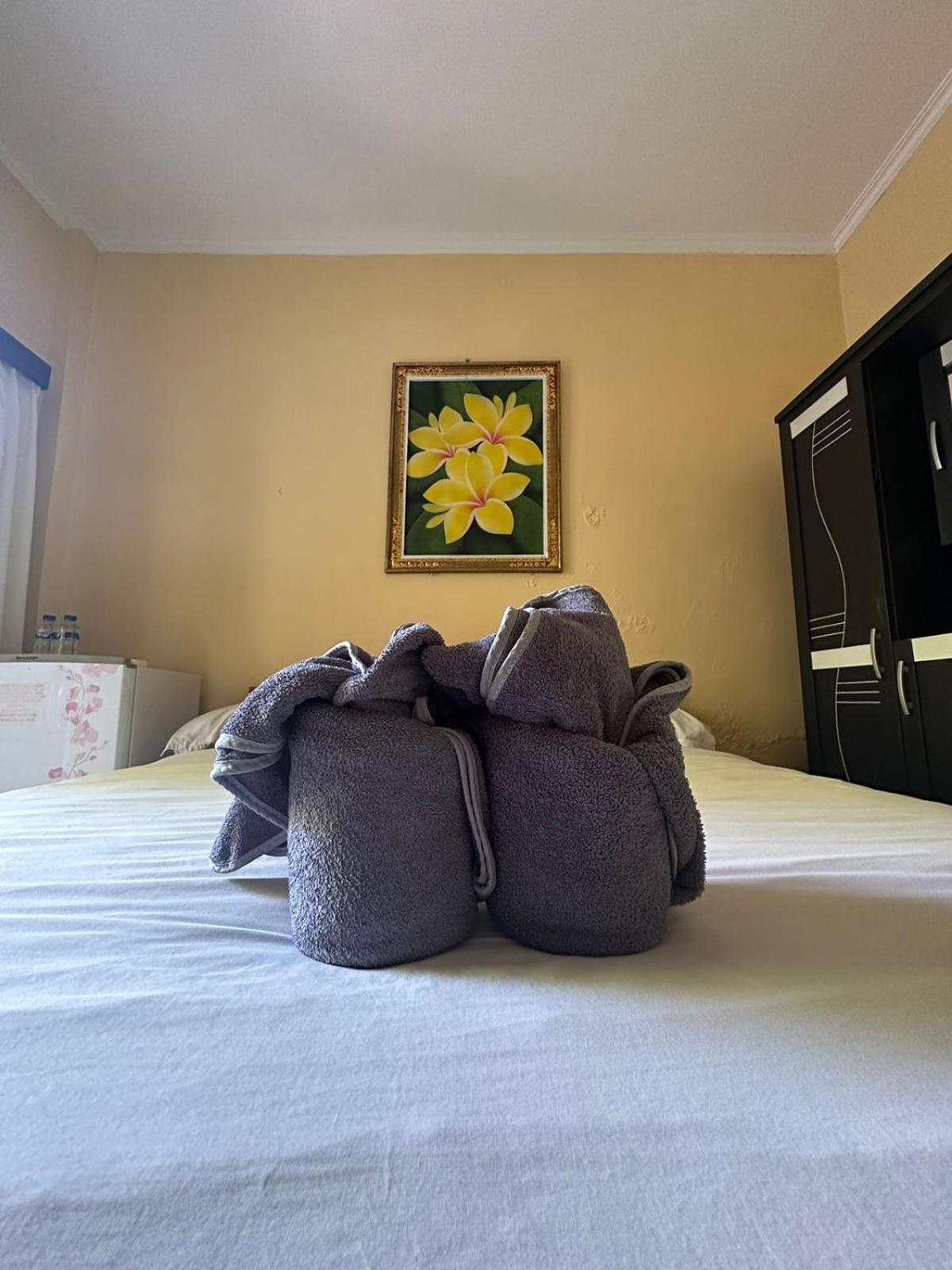 Sari Buana Bed & Breakfast Kuta Lombok Esterno foto