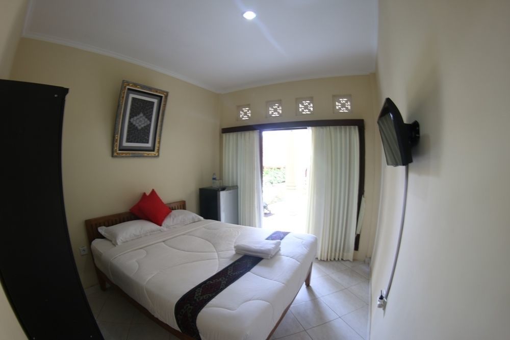 Sari Buana Bed & Breakfast Kuta Lombok Esterno foto